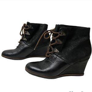 Franco Sarto Artisan Collection “A-Derby” Wedge heeled lace up boots Leather-6.5